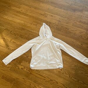 Girls size medium Athleta hooded long sleeve shirt with thumb holes